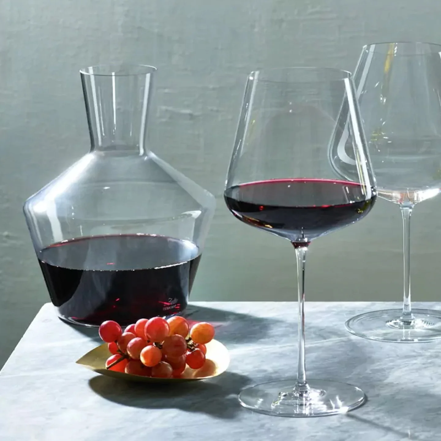 The Sommelier's Guide to the Best Wine Decanters - WineTasting.com